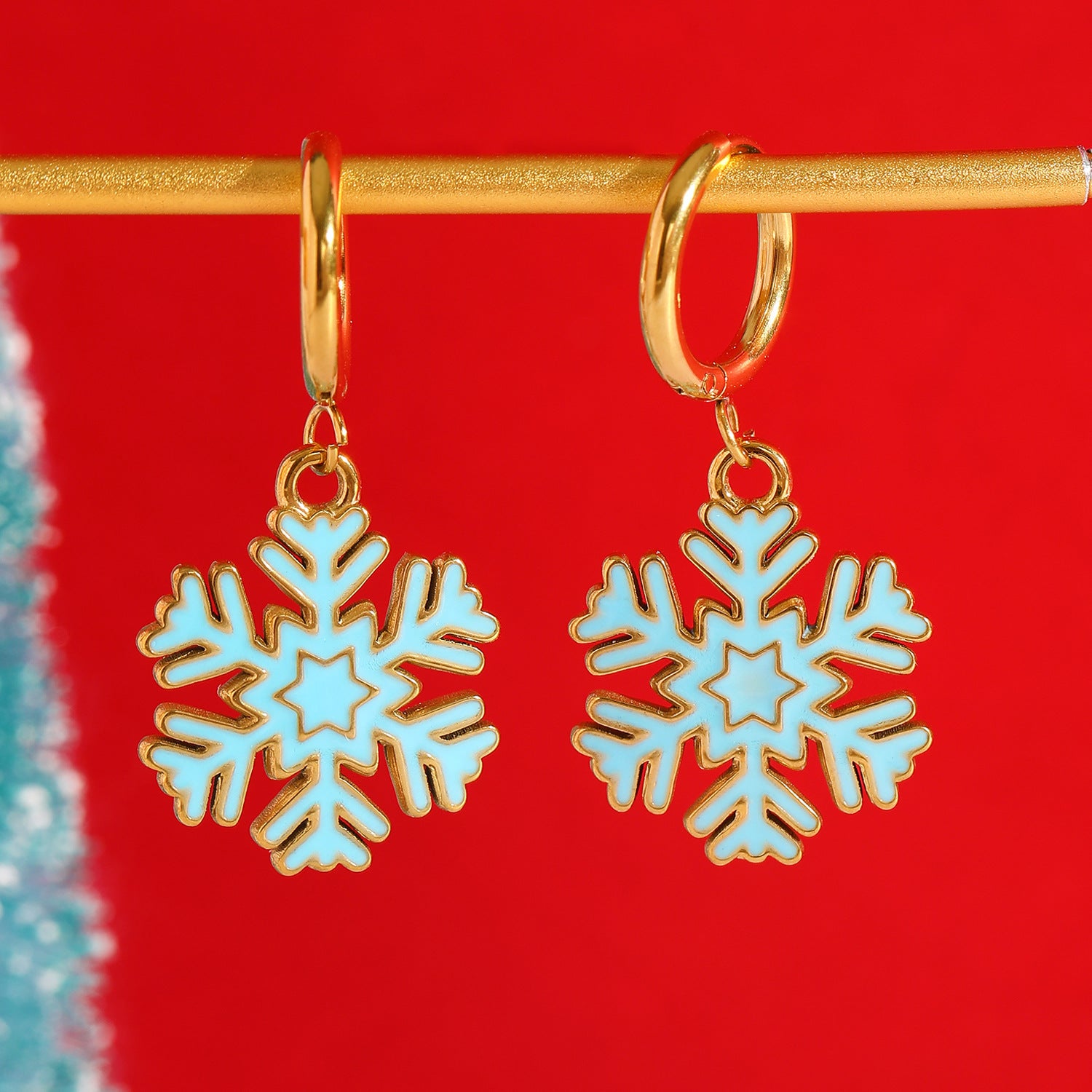 Wholesale Holiday Snowflake Christmas Tree Old Man Pendant